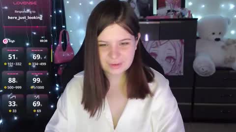 Snapshot of amyvibes chatting on September 12, 8:11 pm amyvibes online show from September 12, 8:11 pm