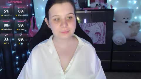 Snapshot of amyvibes chatting on September 19, 8:23 pm amyvibes online show from September 19, 8:23 pm
