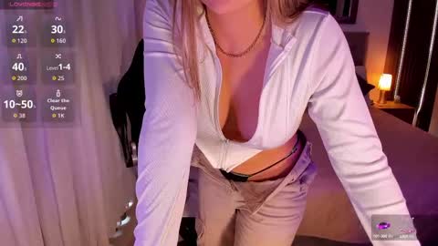    online show from September 30, 8:52 pm