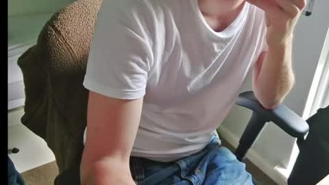 A online show from June 5, 8:31 am