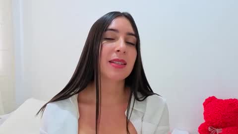 Ana  IG an castillo 1 online show from November 17, 12:30 pm