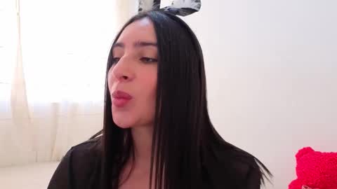 Ana  IG an castillo 1 online show from November 4, 1:56 pm