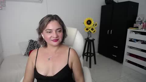  Ana  online show from March 6, 11:20 pm