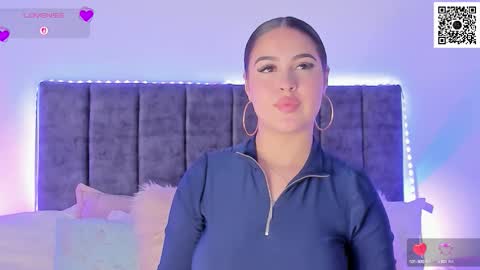 Ana online show from October 11, 6:22 pm