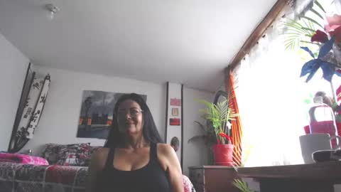 Ana online show from September 9, 4:18 pm