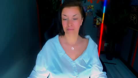 Ana online show from June 6, 8:37 pm