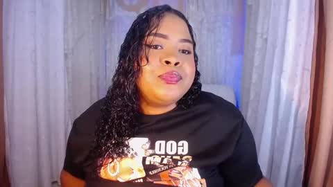 Snapshot of ana_off_alana chatting on January 9, 11:45 pm Ana online show from January 9, 11:45 pm