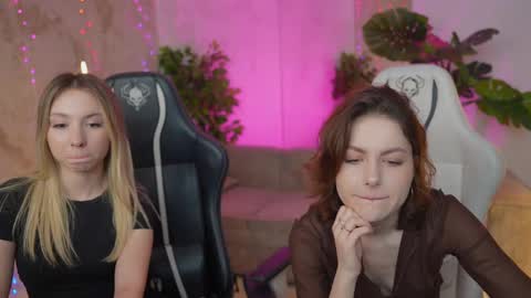 Sweet girls online show from February 8, 4:04 pm