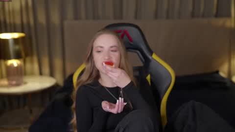 Sweet girls online show from February 14, 3:36 pm