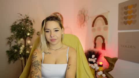 Anabel Moon online show from November 7, 2:30 pm