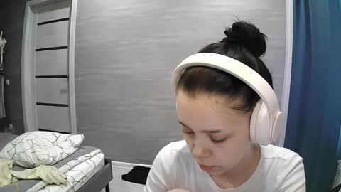 Snapshot of anabelhayre chatting on October 15, 11:55 am Anabel online show from October 15, 11:55 am