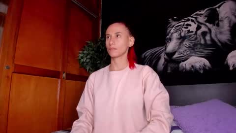 Anahi online show from February 15, 1:32 pm