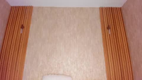 Anais online show from May 27, 1:23 am