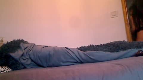 anaiserebel online show from March 29, 6:59 am