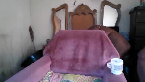 analslut1987 online show from February 18, 12:39 pm