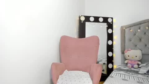 ana online show from January 6, 7:51 pm