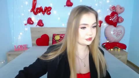 anastacyyellig online show from February 15, 3:52 am