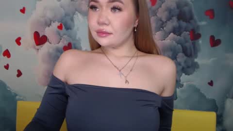 anastacyyellig online show from February 19, 9:03 pm