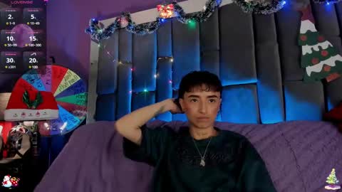   online show from December 10, 9:43 pm