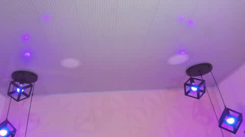 Ana online show from October 20, 7:08 pm