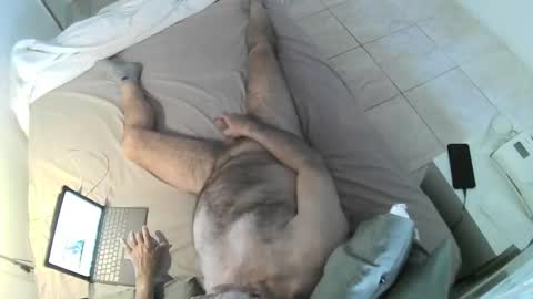 Snapshot of andipecas69 chatting on October 19, 11:59 am andipecas69 online show from October 19, 11:59 am