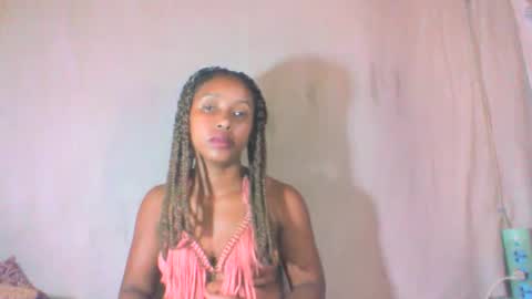 andre415913 online show from March 3, 8:21 am