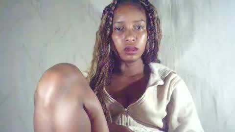 andre415913 online show from February 2, 1:47 am