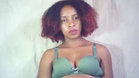 andre415913 online show from February 18, 8:25 am