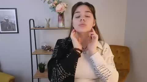 Sofi online show from September 27, 9:18 am