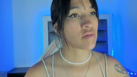 andrea_brunette_ online show from September 30, 1:43 pm