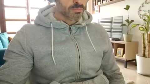 andrea_feetlover online show from March 21, 7:47 am