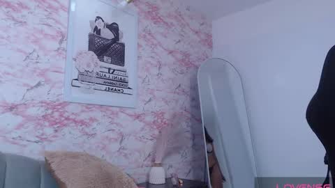 Andrea online show from October 23, 1:45 pm