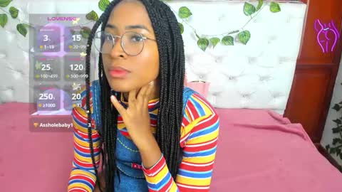 Naomi Andrea Daviss online show from October 18, 2:21 pm