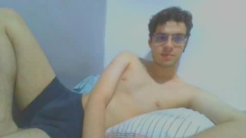 andres129494 online show from November 16, 3:30 am