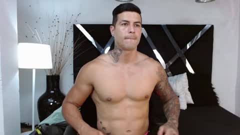 insta andres clark  online show from February 20, 9:31 pm