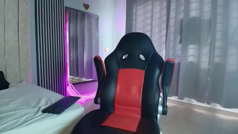 andres_cream online show from November 7, 1:24 pm