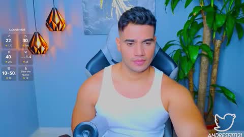 Snapshot of andresfiit chatting on September 19, 2:05 am Andres online show from September 19, 2:05 am