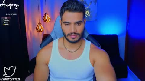 Snapshot of andresfiit chatting on February 22, 3:23 am Andres online show from February 22, 3:23 am