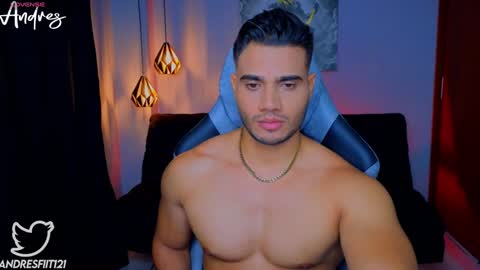 Snapshot of andresfiit chatting on December 29, 3:03 pm Andres online show from December 29, 3:03 pm