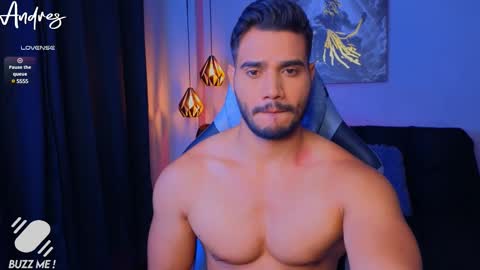 Snapshot of andresfiit chatting on February 15, 9:27 am Andres online show from February 15, 9:27 am