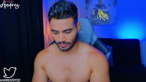 Snapshot of andresfiit chatting on February 21, 12:06 pm Andres online show from February 21, 12:06 pm