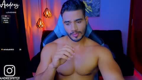 Snapshot of andresfiit chatting on January 24, 4:05 am Andres online show from January 24, 4:05 am