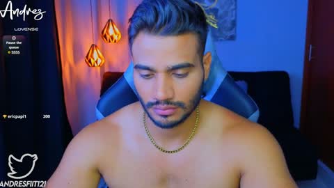 Snapshot of andresfiit chatting on January 27, 3:26 am Andres online show from January 27, 3:26 am