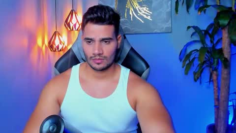 Andres online show from October 19, 5:23 am