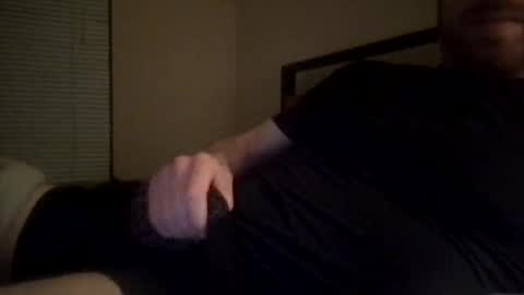 andresgarcia2424 online show from September 17, 2:48 am