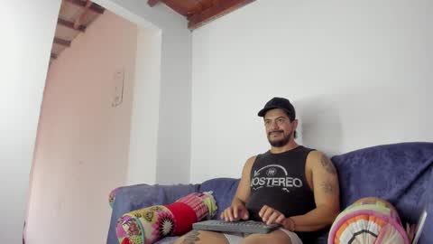 Andres online show from January 14, 6:16 pm
