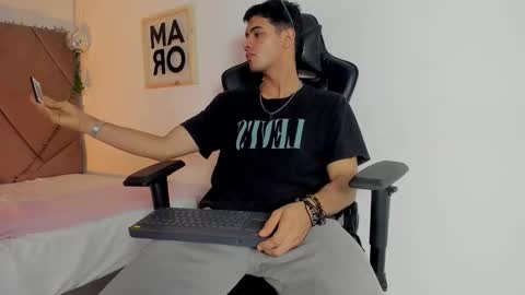 Colleman online show from December 22, 7:31 pm