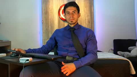 Andrew online show from January 11, 7:14 am