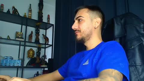 Snapshot of andrewbanner chatting on February 28, 5:59 am MasterRomania online show from February 28, 5:59 am