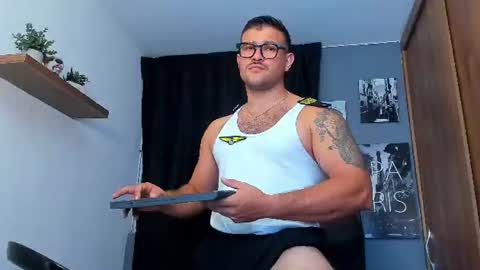 Andrew Diaz online show from June 29, 6:54 am